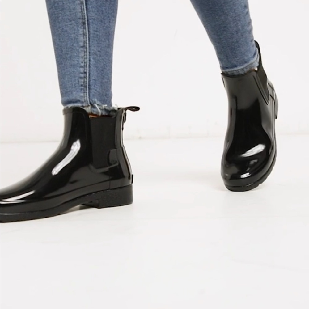 Hunter Women's Refined Gloss Slim Fit Chelsea Boot